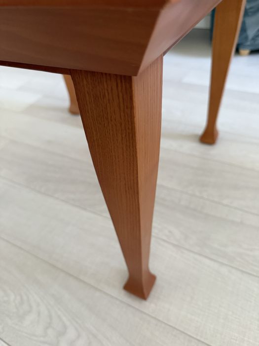 Mesa centro sala madeira Cerejeira e Vidro linha Pico