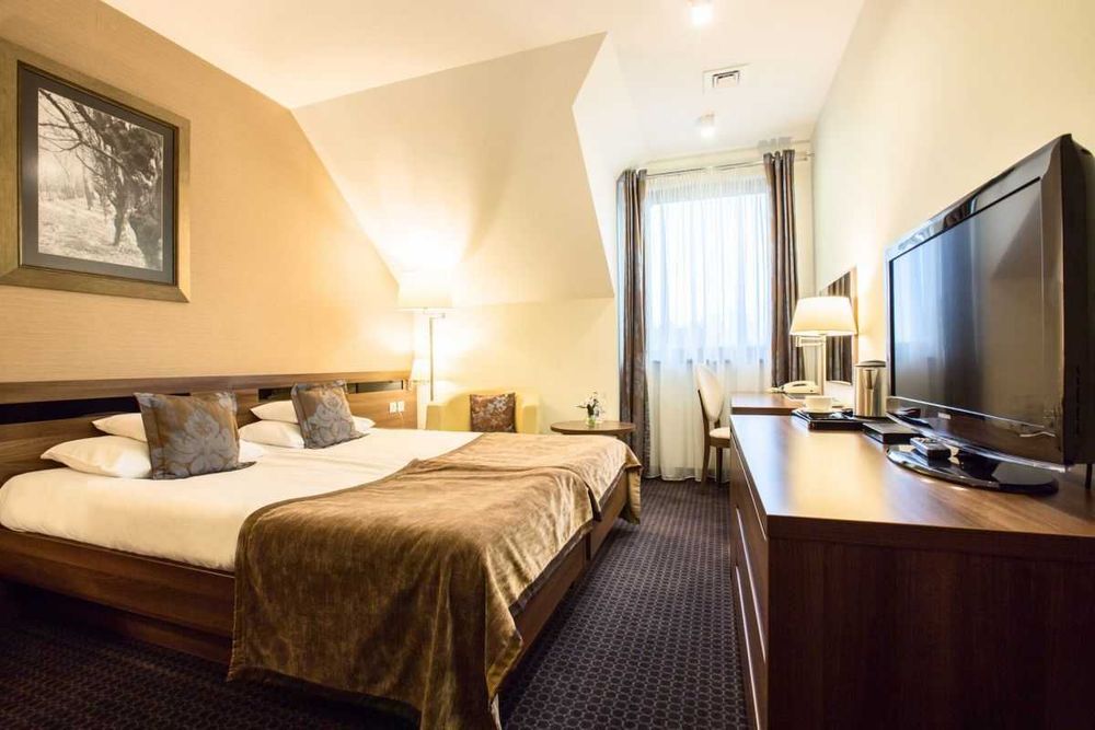 Święta Wigilia Hotel 4* pokoje domki 5-8os. wyżywienie basen SPA las