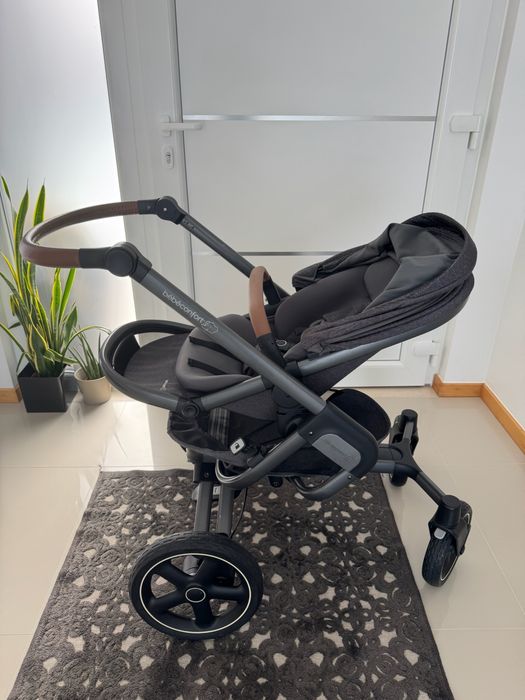 Conjunto Bébé Confort/Maxi Cosi Nova4 + Base Isofix + Alcofa Auto Jade