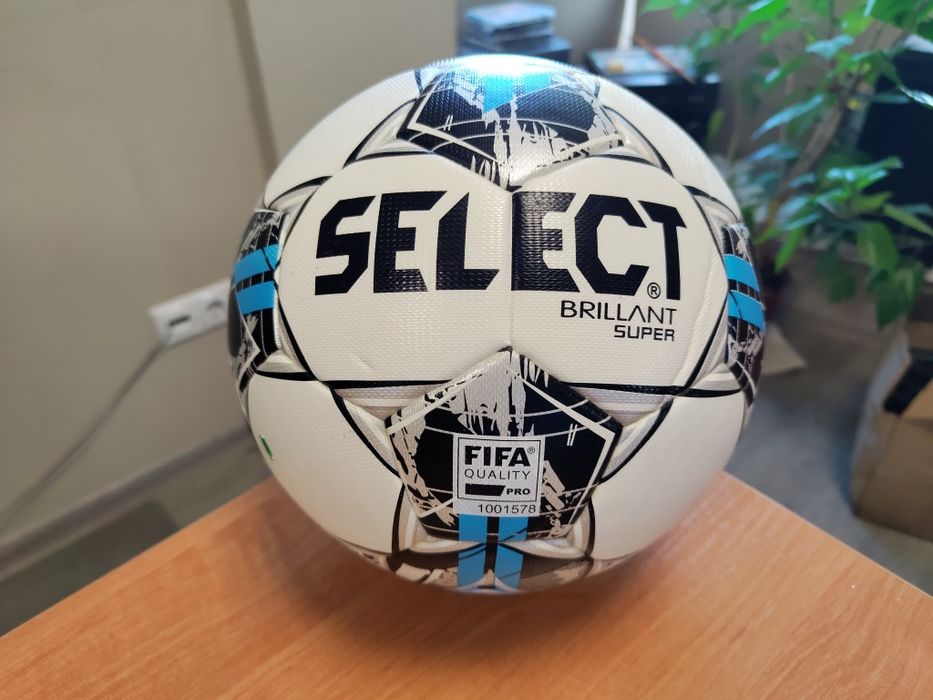 М’яч футбольний SELECT Brillant Super (FIFA QUALITY PRO),  розмір  5