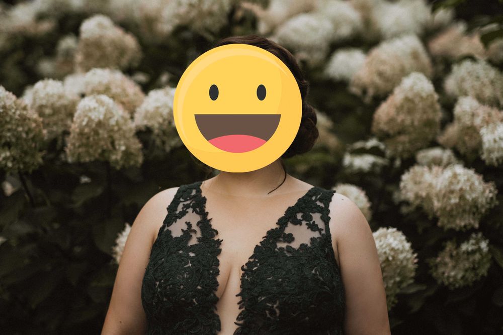 Sukienka ślubna w kolorze butelkowej zieleni. Jedyna taka - Oryginał