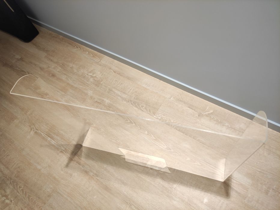 Acrílico de balcão / secretaria