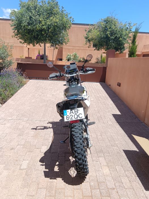 Husqvarna 701 Enduro 2020 10000km