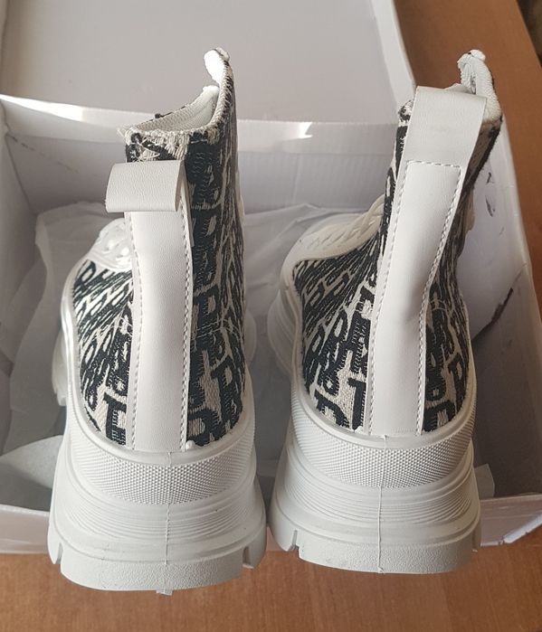 Super buty rozm 38 wkl 24 24.5 snikersy