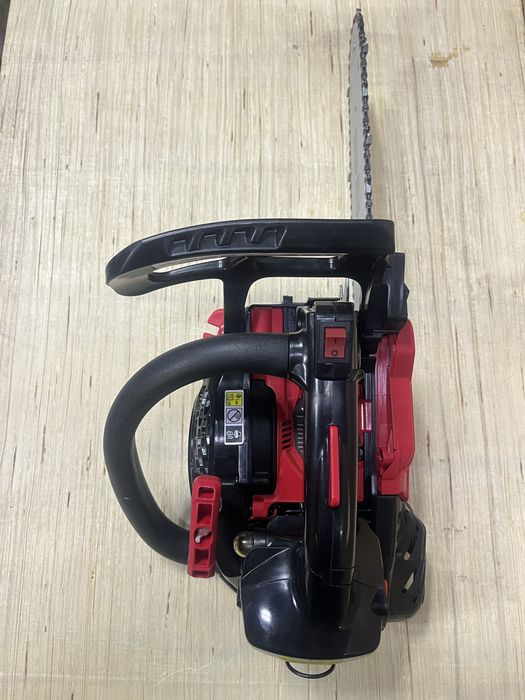 Бензопила Vitals Professional BKZ 2514r / вага 3кг/ шина 25см/ Гарантія 5-років/ Швидкість ланцюга 22 м/c / Обертання двигуна 12000 об/хв