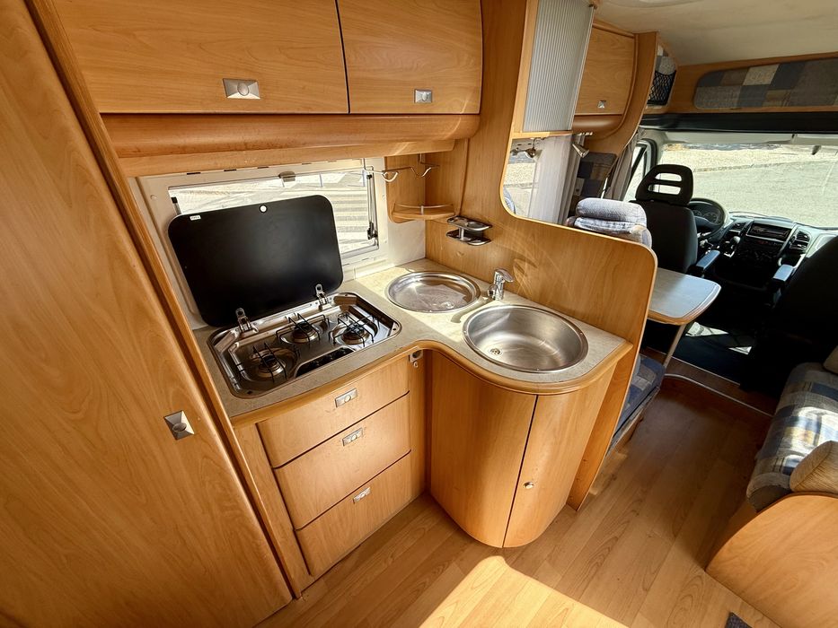 (Reservada)Autocaravana perfilada Citroen 2.8 JTD ano 2004