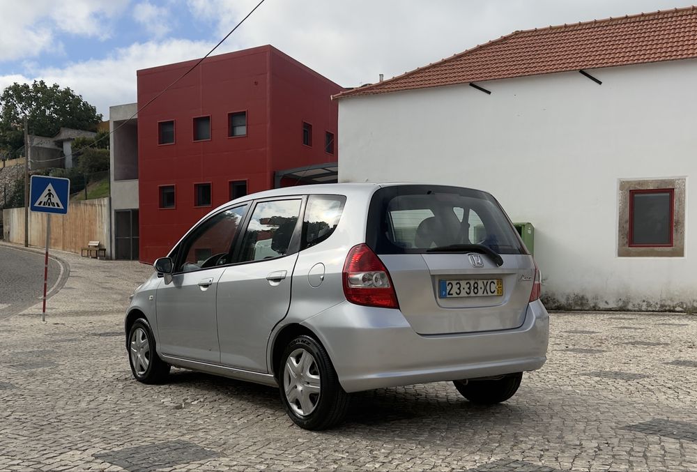 Honda jazz 2004 muito estimado