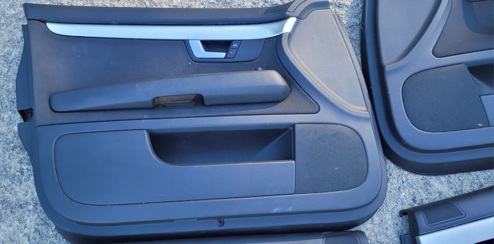 Quartelas/fardas das portas Audi A4 B7