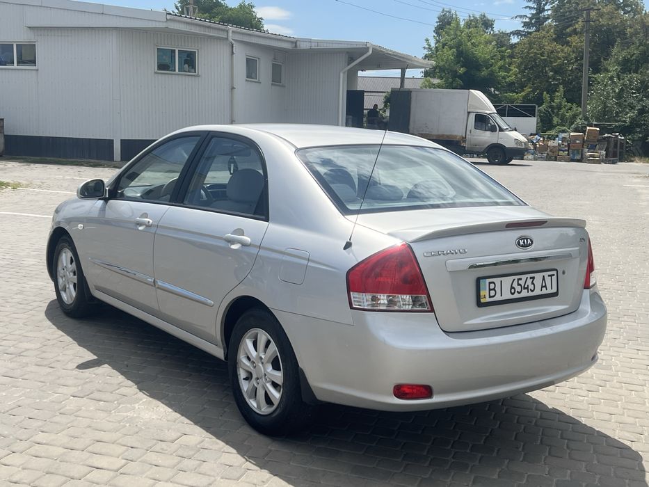 Kia Cerato 2008 рік 1.6 бензин ОДИН ВЛАСНИК