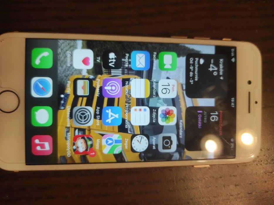 iPhone 8 stan dobry
