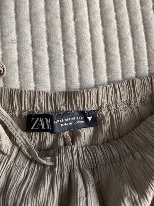 Брюки легкі Zara (жатка) , розмір xs