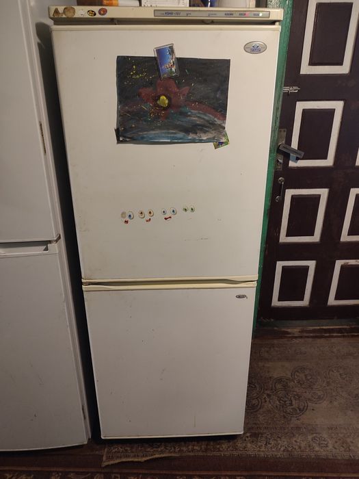 Продам холодильник