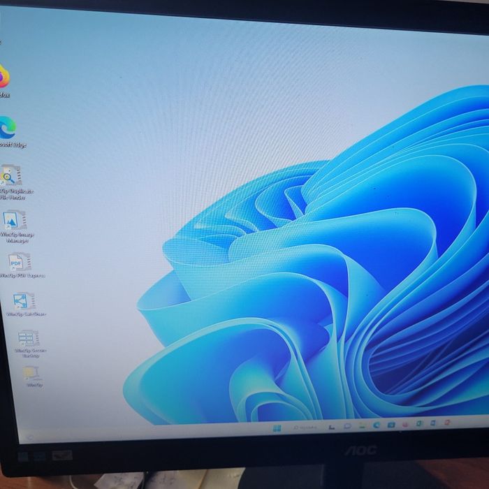 Sprzedam komputer stacjonarny