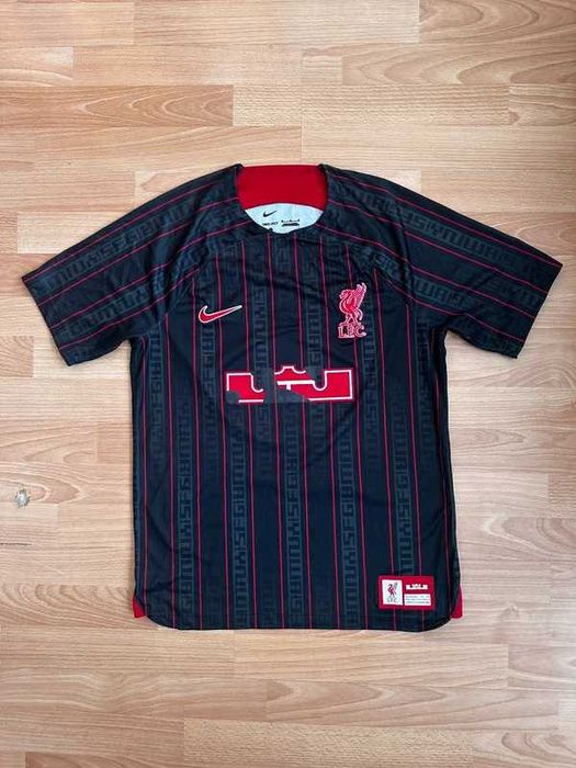 Nike Lebron x Liverpool FC Soccer Jersey rzadki model eda limitowana