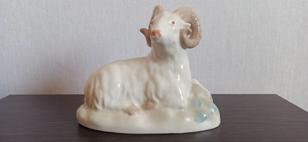 Фарфор СССР баран, Городницкий завод, ВС.