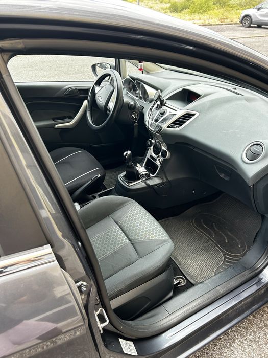Ford fiesta 1.2 gasolina
