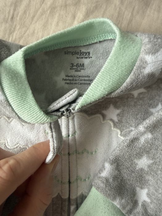 Carters 3-6 чоловічок флісовий ,бодік