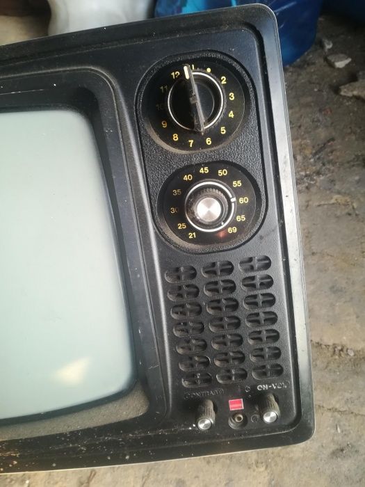 PRL Telewizor Sharp