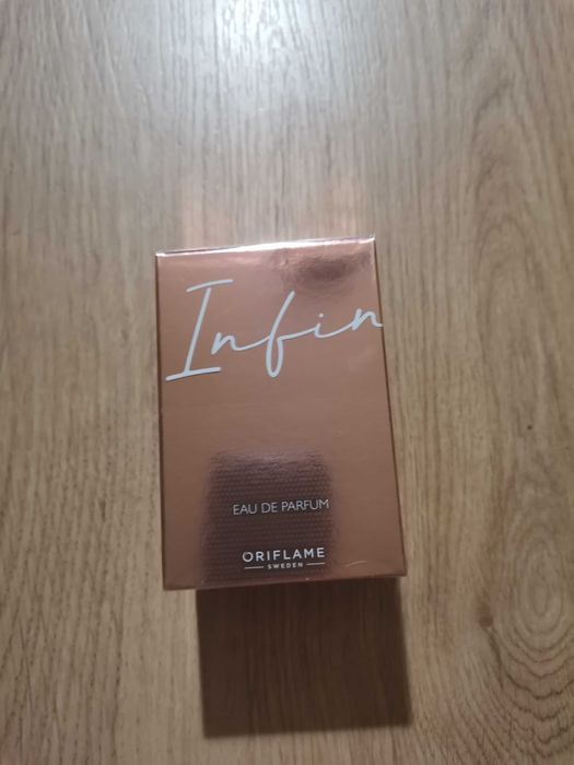 Woda perfumowana Infinita Oriflame