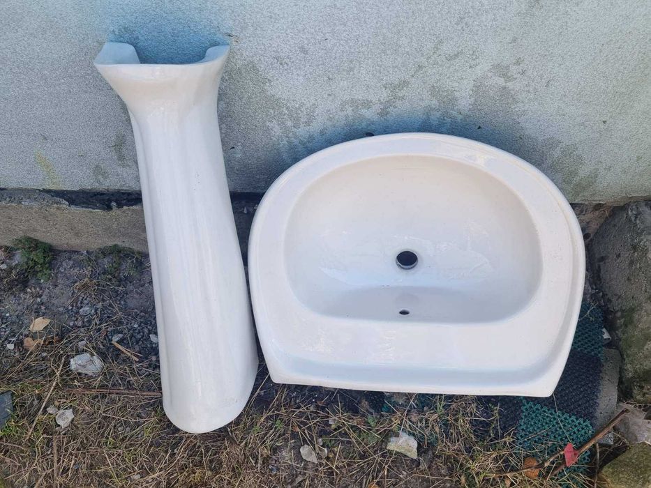 Раковина для ванної кімнати