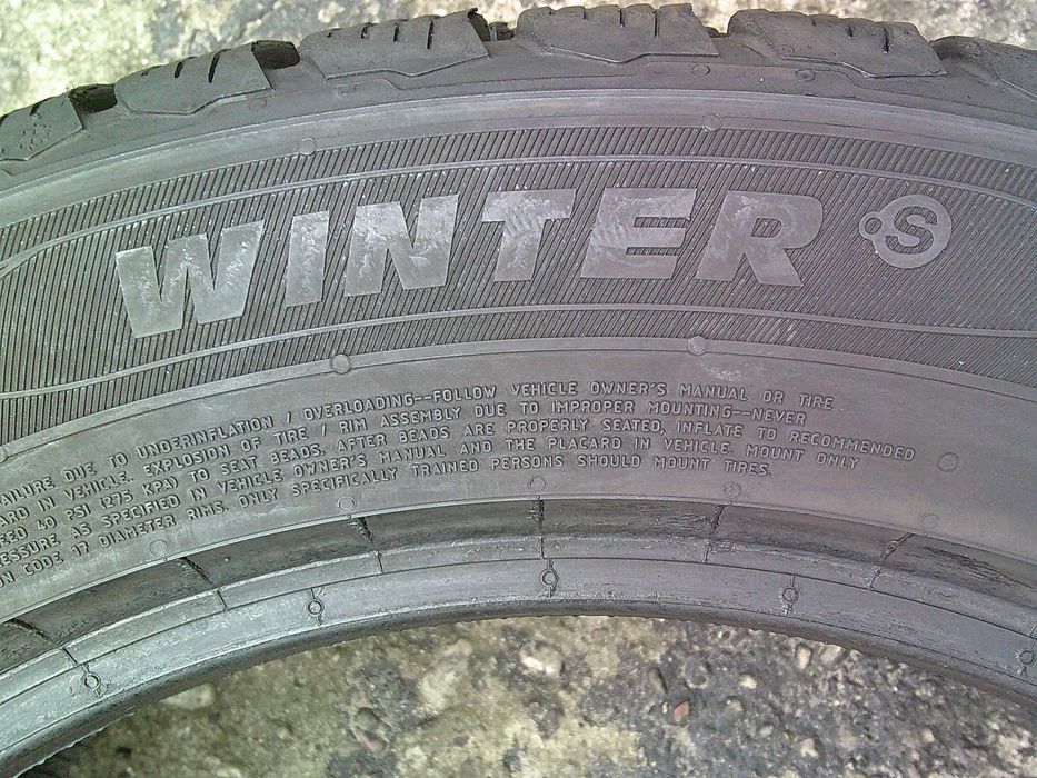 Opony 225/55/17 Point 2szt