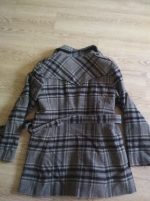 Płaszcz damski krótki