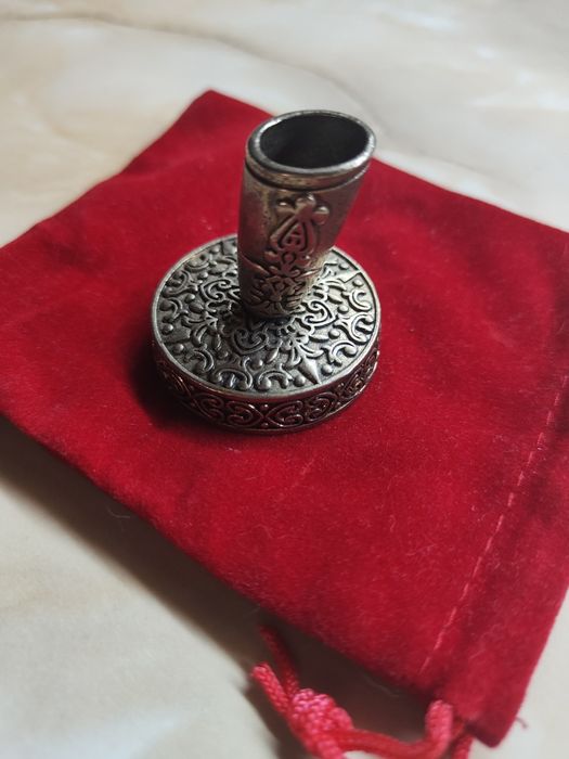 Подставка для пера