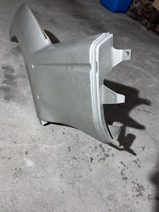 Aba / Embaladeira Guarda Lamas Toyota Land Cruiser J90 (TRA/ESQ)