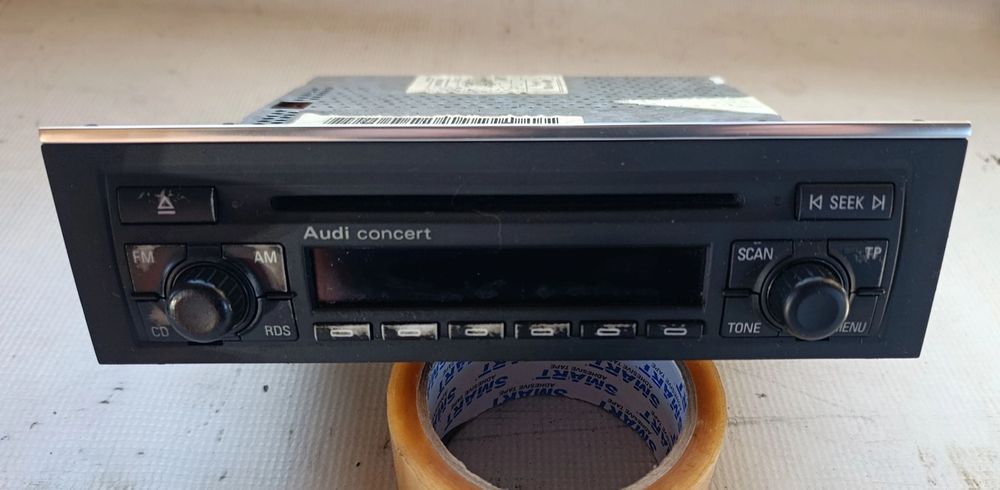 .A4 B6 radio CD Concert Audi