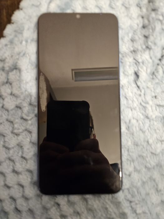 Telefon vivo Y01