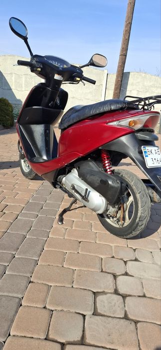 Honda dio 62 у відмінному стані. Класний колір.