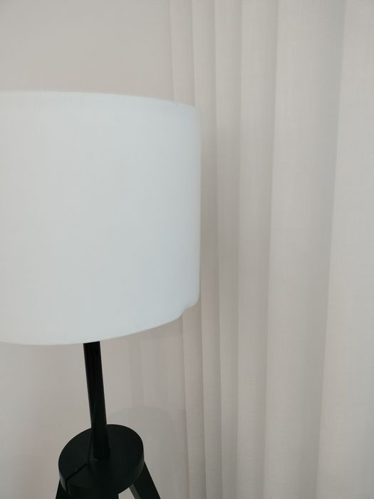 Candeeiro de Pé IKEA