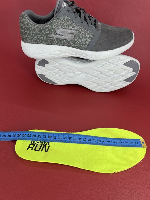 Кросівки 39р. Skechers GO RUN 600 - Refine