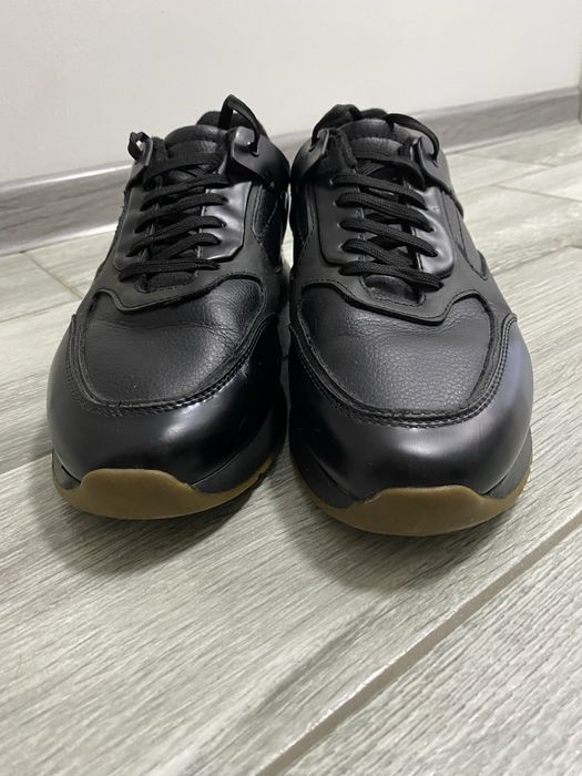 Теплі шкіряні кросівки ZARA, розмір 43-44