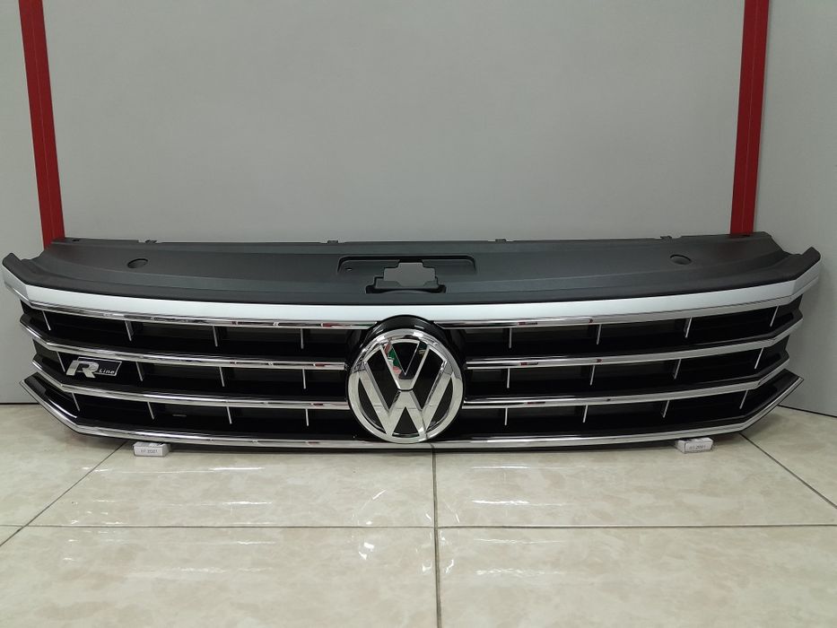 Vw Passat B8 R Line  решітка радіатора