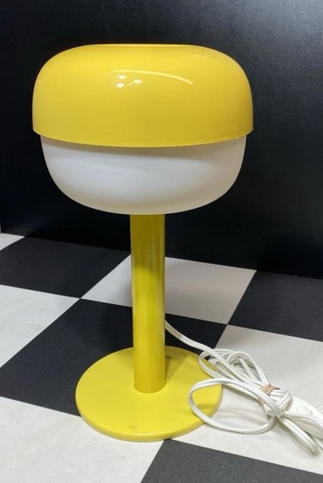Candeeiro de mesa
