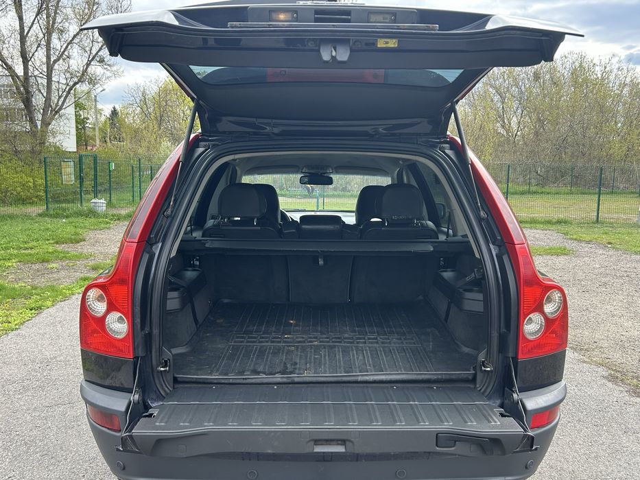 Volvo XC90 D5 2.4 дизель