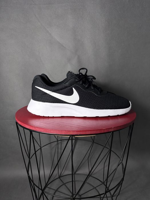 Sneakersy Nike Tanjun czrno białe