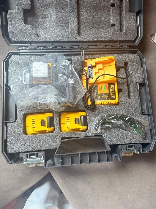 Лазерний рівень Dewalt