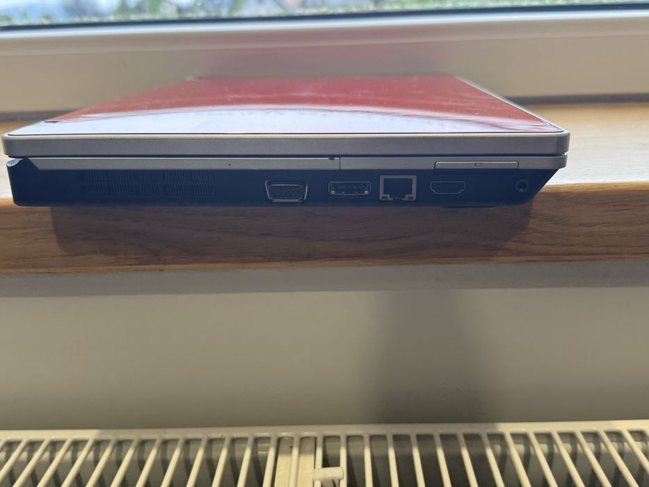 Lenovo ThinkPad Edge Red