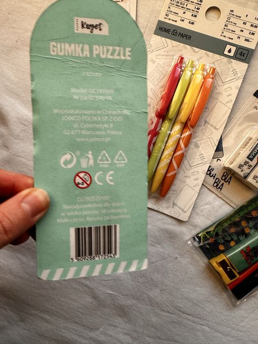 Artykuły szkolne zestaw przyborów szkolnych