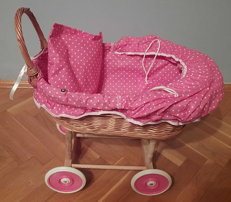 Wózek dla lalek z pościelą + łóżeczko