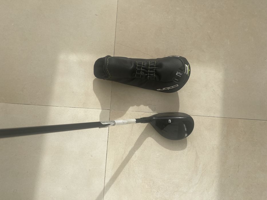 Golfe Híbrido 4 Cobra Rad-S