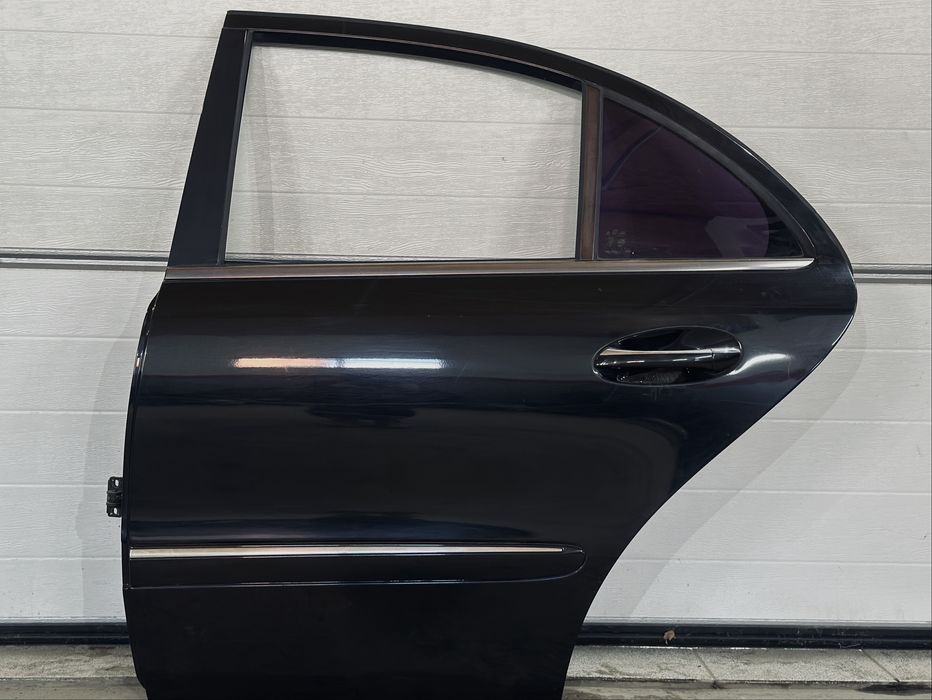 Задні ліві двері С 197 Mercedes W211