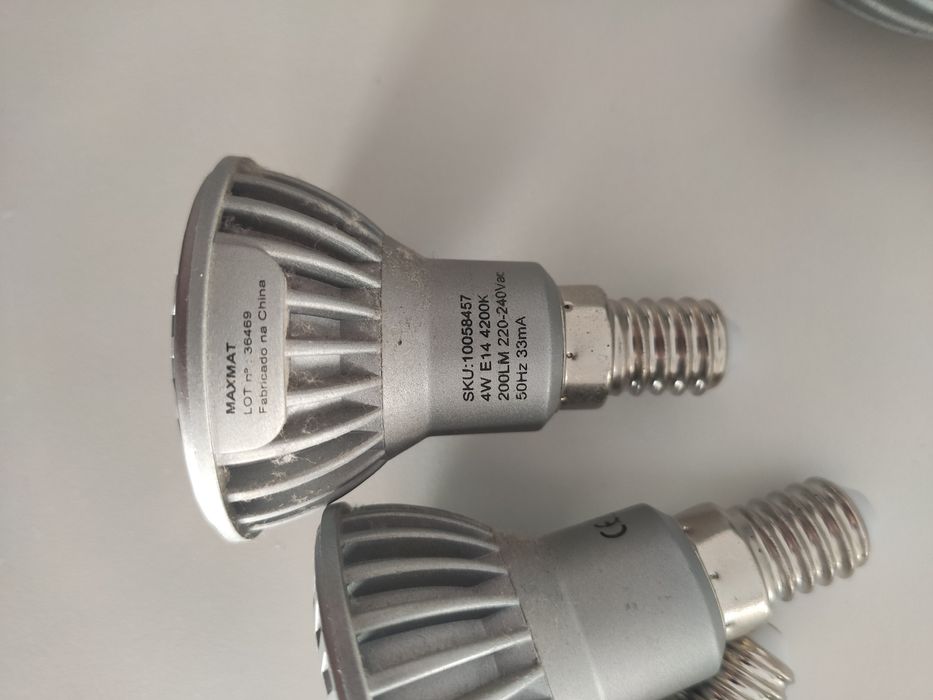 15 Lâmpadas Cor White Cool E14 e E27