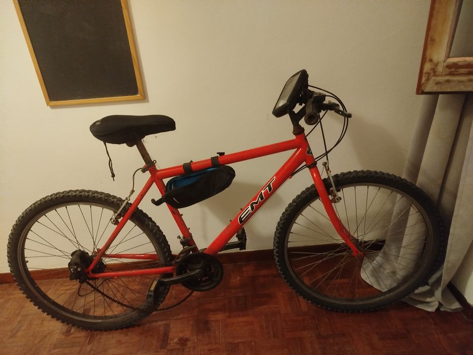 Bicicleta em bom estado