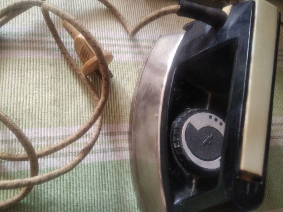 Праска масивна радянського виробництва.