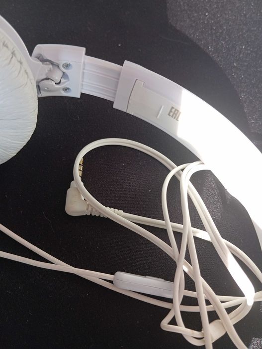 Słuchawki SONY białe