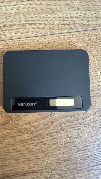 Mobilny router wifi hot spot Verizon Ellipsis Jetpack (model MHS815L)