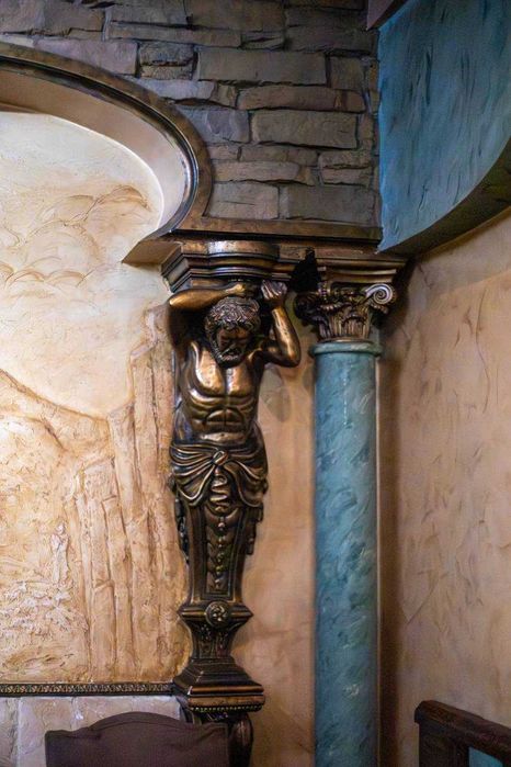 Продаж ресторан 650м2 Арарат вул. Гната Юри 12А без комісії